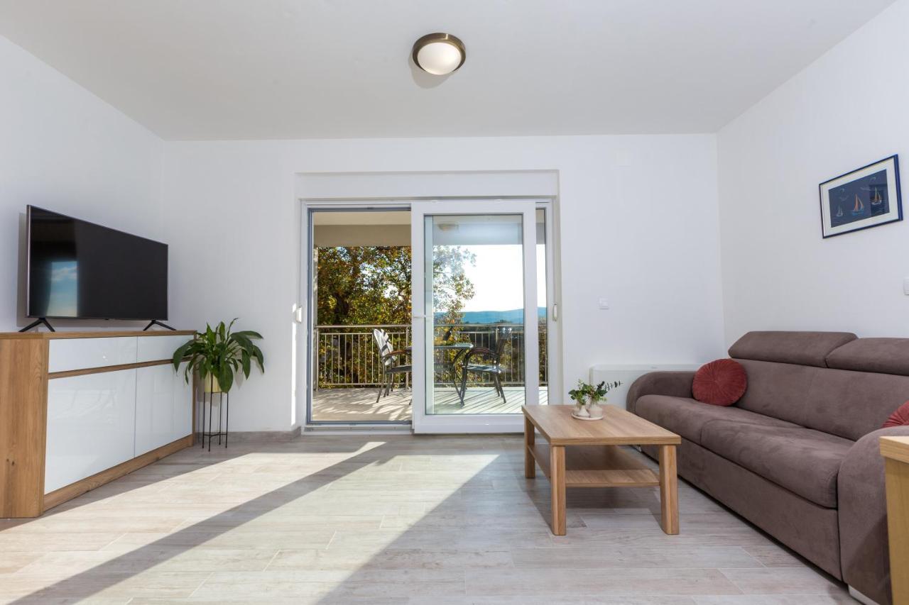 Apartmani Villa Paulo ستاريغغاد باكلينتسا المظهر الخارجي الصورة